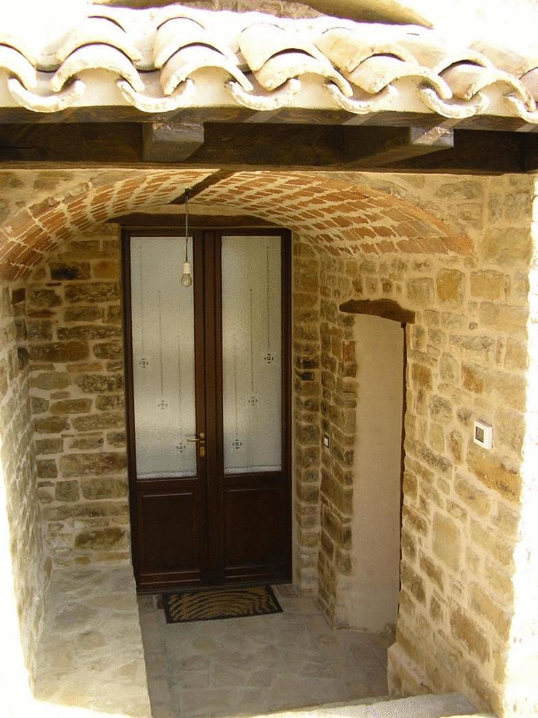 Azienda Agrituristica Colle San Giorgio Castiglione Messer Raimondo エクステリア 写真